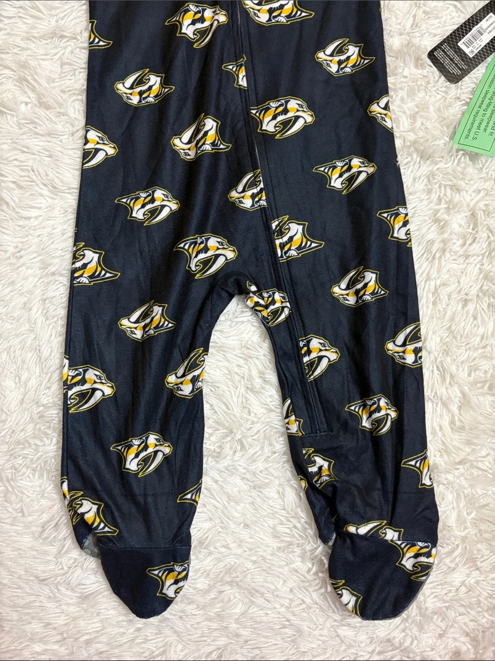 NWT NHL Nashville Predators Footed Pajamas Size 12 Month